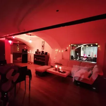Boutique Music Studio - Center - 2x Free Parking דירה